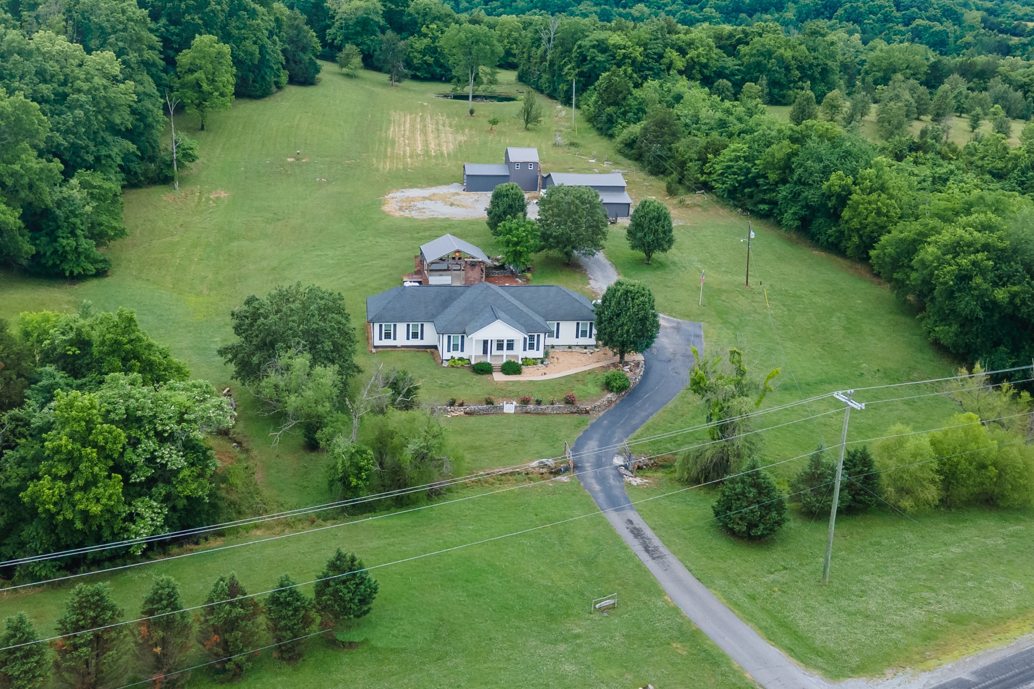 2541 Mooresville Highway